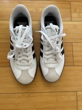 Adidas VL Court 3.0 Iconic 3 Black Stripes White Sneakers Rubber Soul 7.5 NWOT